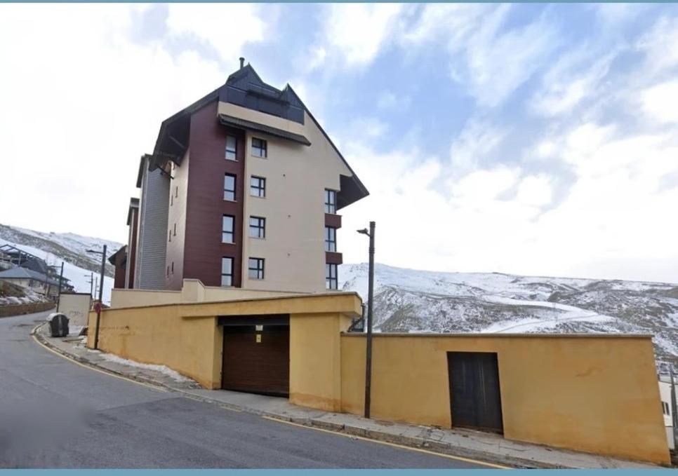 Estudio Infinity Con Parking Sierra Nevada Exterior photo